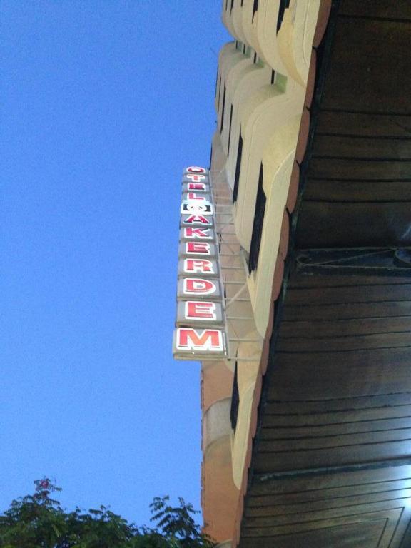 Akerdem Hotel *
